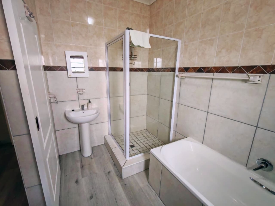 3 Bedroom Property for Sale in Dana Bay Western Cape